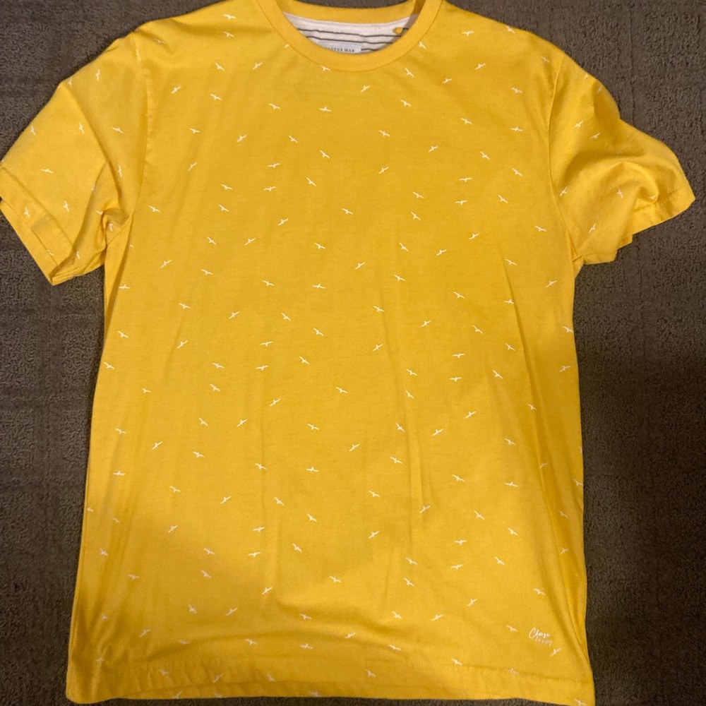 Cactus Man Ricky Singh, bird print shirt. In great condition. Size M